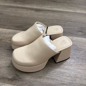 Zara Women's Cream Platform Mules